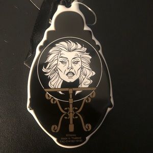 Disneyland Haunted Mansion Madame Leota Ornament